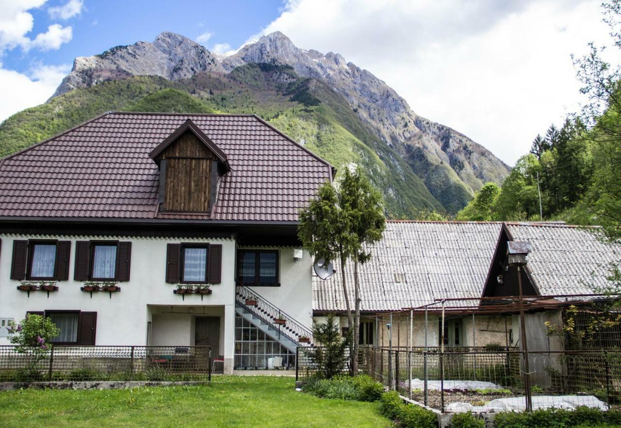 Apartma Kukc Bovec Apartamento Kal-Koritnica Exterior foto