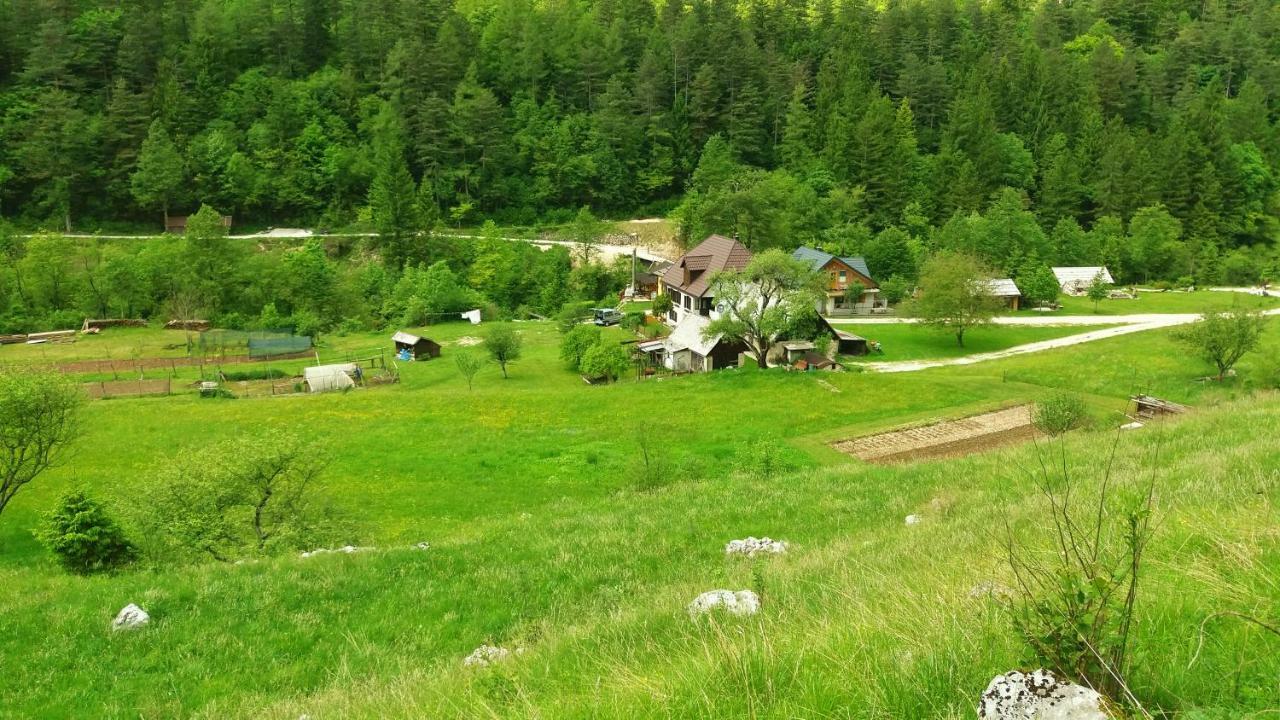 Apartma Kukc Bovec Apartamento Kal-Koritnica Exterior foto